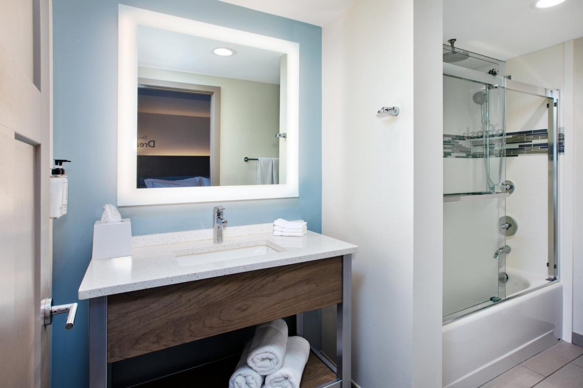 Even Hotel Ann Arbor S - University Area By Ihg Экстерьер фото